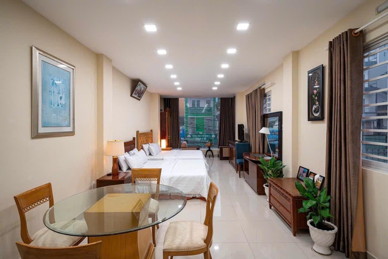 Vu Binh 64