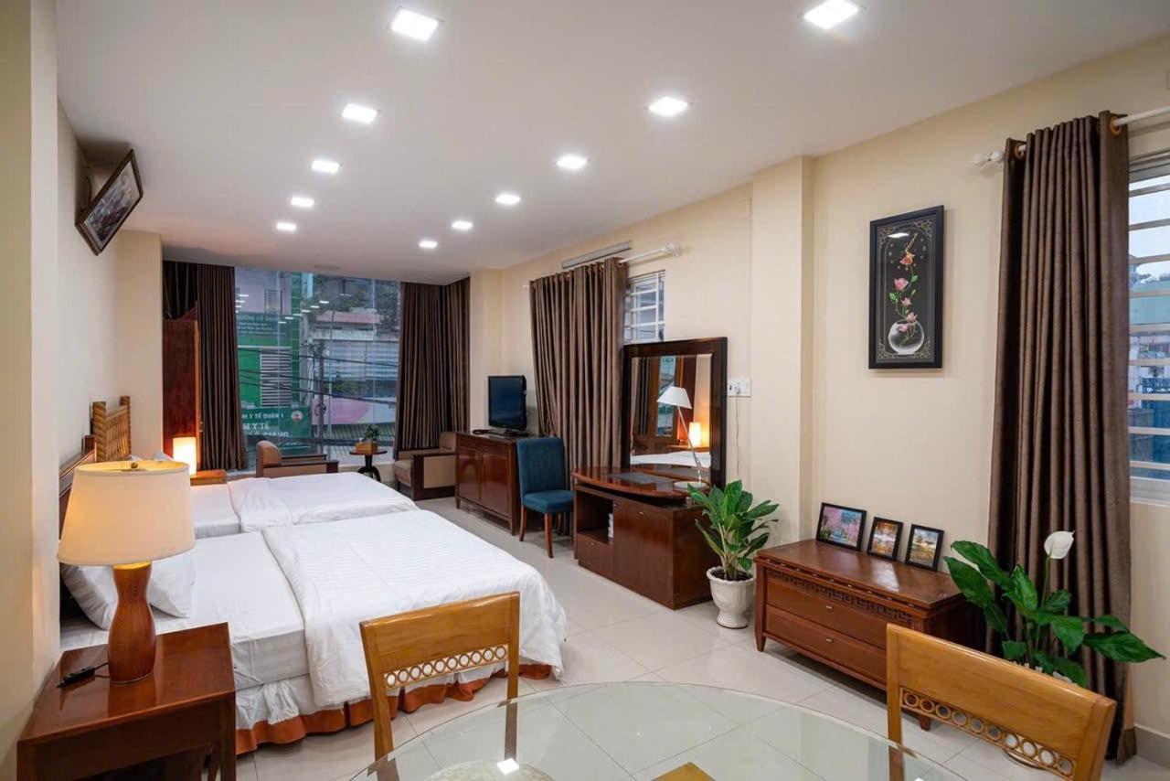 Nhà khách Vu Binh 64 *
