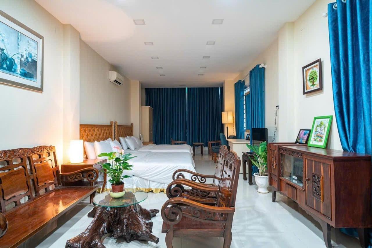 Vu Binh 64 *